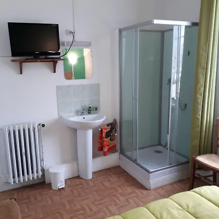 Des Pilotis Hotel Beauvoir-en-Lyons