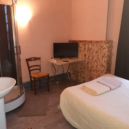 Des Pilotis Ξενοδοχείο 3*